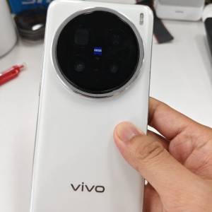 VivoX200Pro 99新全套國行 16+512GB 今日星期日交收3500一口價