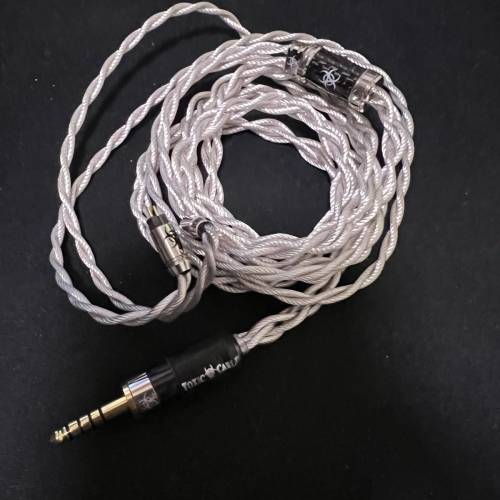 toxic cable silver widow v2