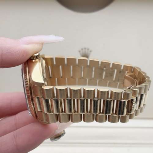 勞力士Rolex Day-Date 18238 白陶瓷路軌面