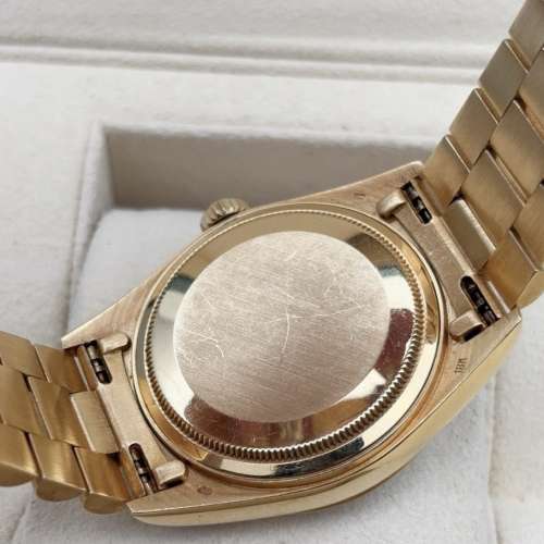 勞力士Rolex Day-Date 18238 白陶瓷路軌面