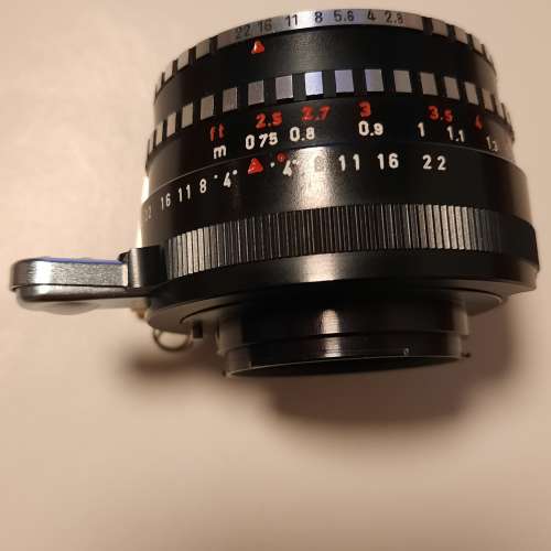 Meyer-optik Gorlitz Domiplan 50/2.8 lens