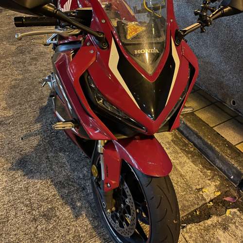 HONDA CBR650R