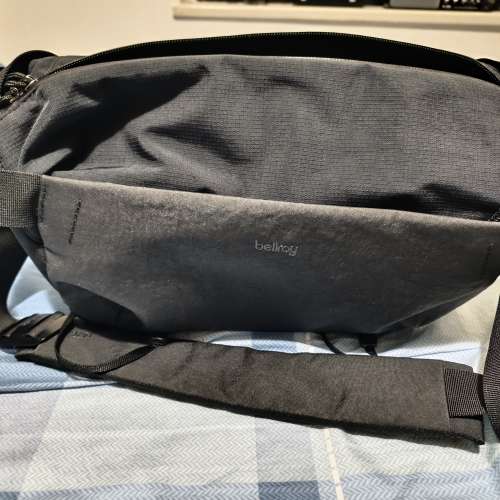 Bellroy 背肩包