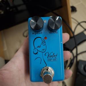 Seven sisters Violet Analog Delay