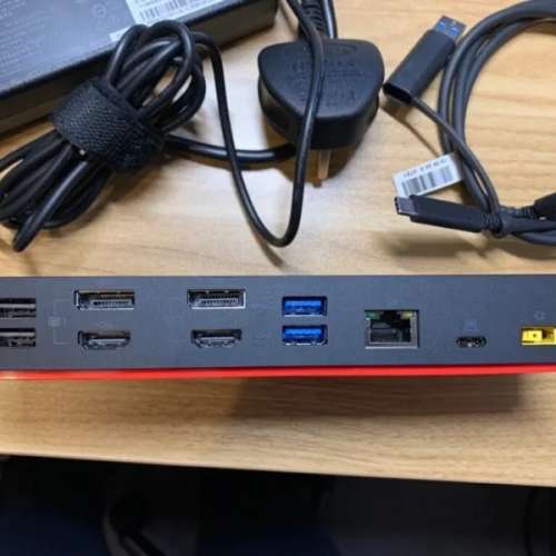Lenovo ThinkPad Hybrid USB-C with USB-A Dock 擴充基座