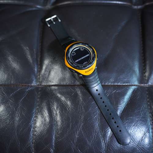 Suunto Vector 黃色戶外運動手錶