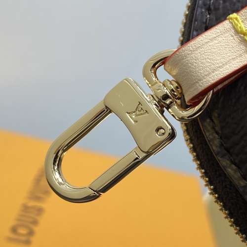 M25653老花 迷你化妆包