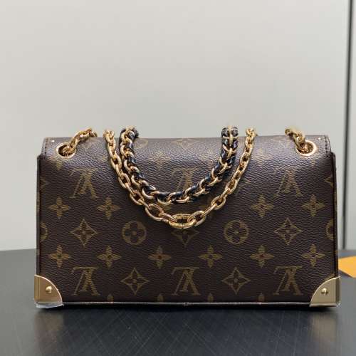 M27266老花 链条邮差包