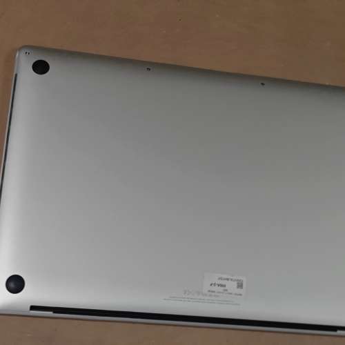 苹果电脑 Macbook pro 2017款 15寸 (2手)16+256G MPTR2LL\A