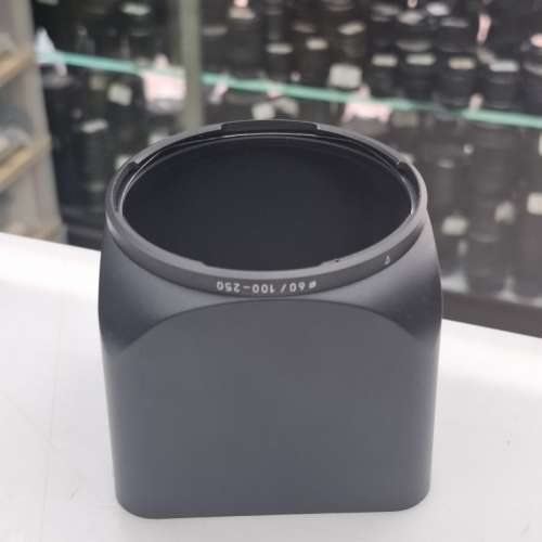 HASSELBLAD 6x6 BACK  HASSELBLAD HC-3 PRISM FINDER   HASSRLBLAD 50MM HOOD 95% NEW