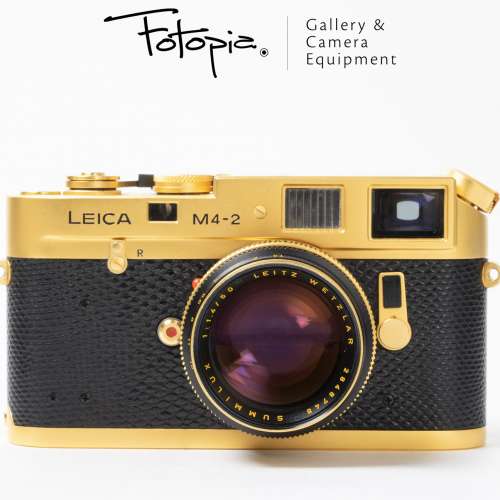 || Leica M4-2 - 24K Gold Plated / 100 Jahre Oskar Barnack Set with wooden box ||