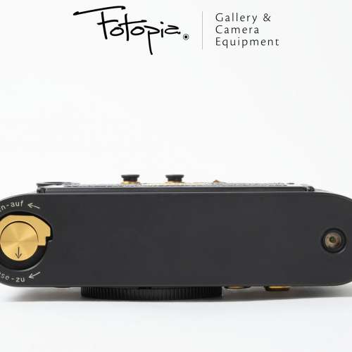 || Leica M4-2 - Black & Gold Plated / Mod. M3 ||