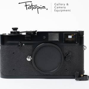 || Leica M2 - Repaint by Takahashi 高橋七寶塗裝室 with extra accessories ||