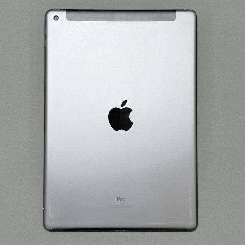 Apple iPad 8 (8th Gen 第八代) 32GB 4G LTE Sim Card + WiFi Version iPad OS26