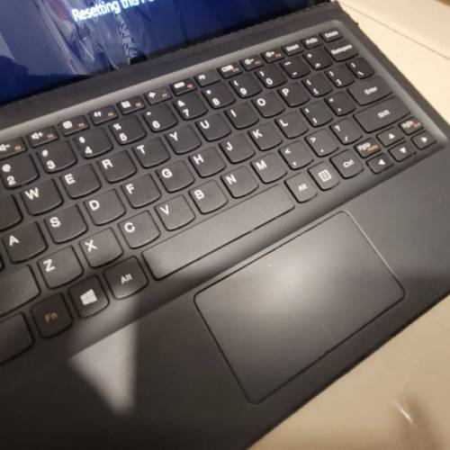 Lenovo Miix 700 Ideapad 平板電腦 Win10 Pro Core m5 8GB+256GB SSD+2K 屏幕 學習+...