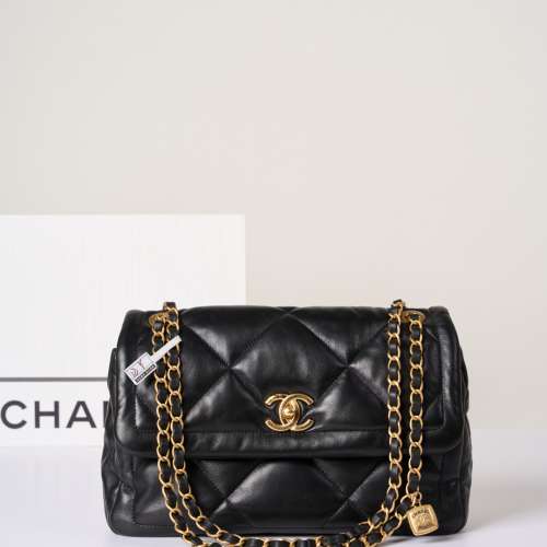 𝗖𝗵𝗮𝗻𝗲𝟭 𝟮𝟱𝗸秋冬系列