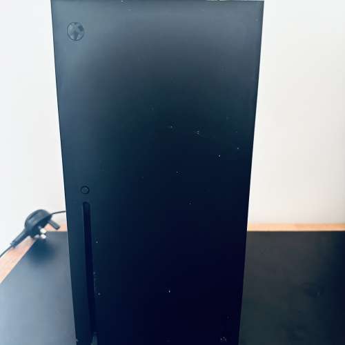 Xbox Series X 1TB w/ Controller