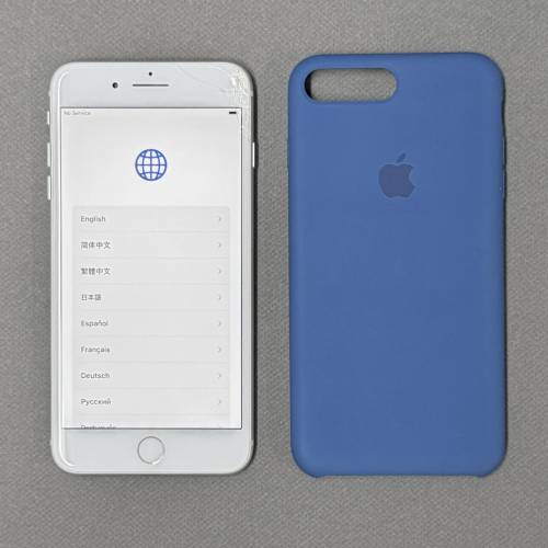 Apple iPhone 8+ Plus 256GB 屏幕右上角破裂 (可用保護貼遮蓋) 所有功能操作正常
