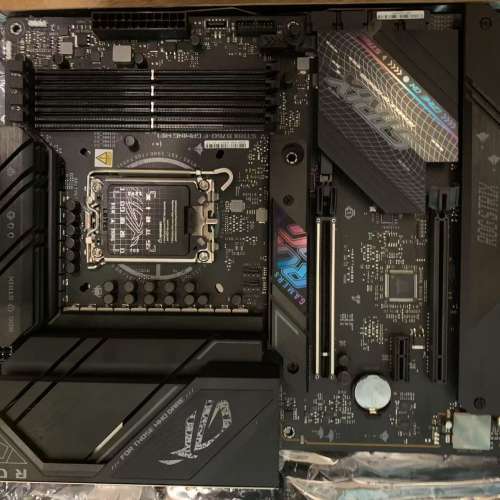 行貨asus rog strix b760f gaming wifi +行貨14900k