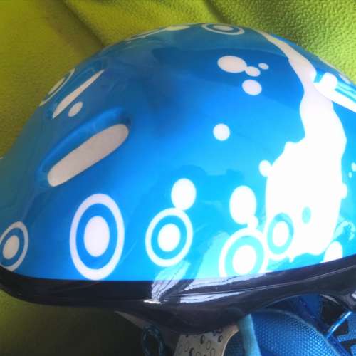 單排 roller 輪滑鞋35 -38號 与 保护装备 套装