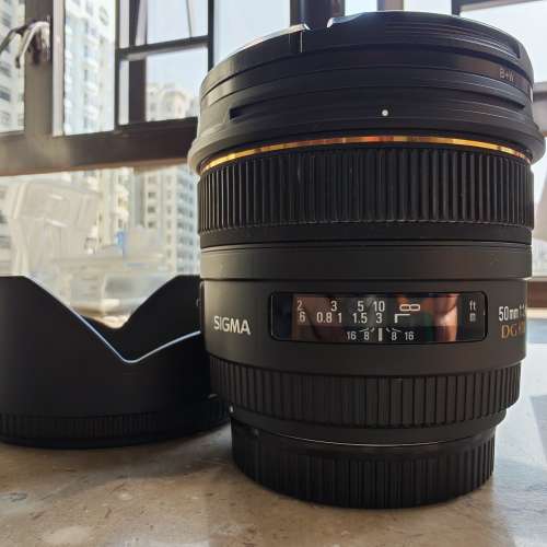 Sigma 50mm f1.4 EX DG