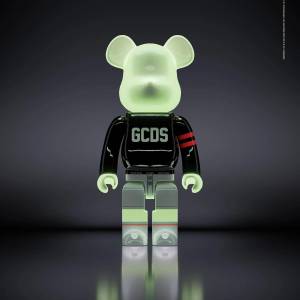 MEDICOM ベアブリック BE@RBRICK BEARBRICK MACAU 2022 GCDS 1000%