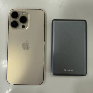 iPhone 13pro 256gb港行雙卡,冇修冇拆，所有原裝，所有功能正常！有貼有套送無線充...