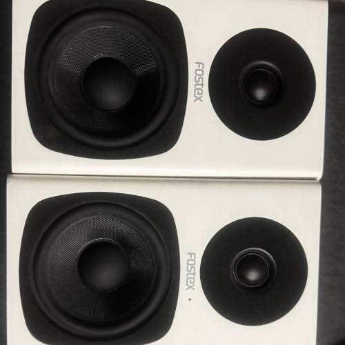 日本牌子Fostex PM0.4C 有源專業監聽喇叭