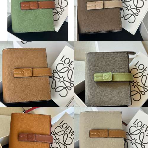 X4男包集合圖 錢包