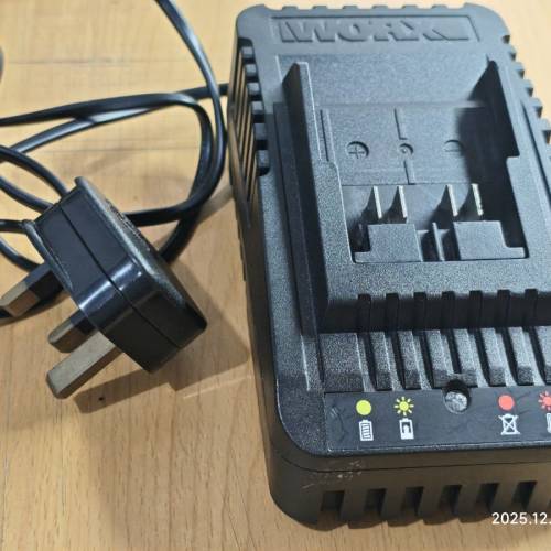 威克士無刷鋰電充電式電錘 WU386 + 20v 40Ah單電 + 快充 + 袋