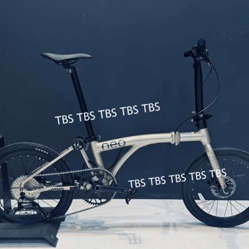 預訂優惠價  (最新款NEO 20吋）JAVA NEO 9速 油剎 20吋 406 鋁合金折叠車 （三折叠...