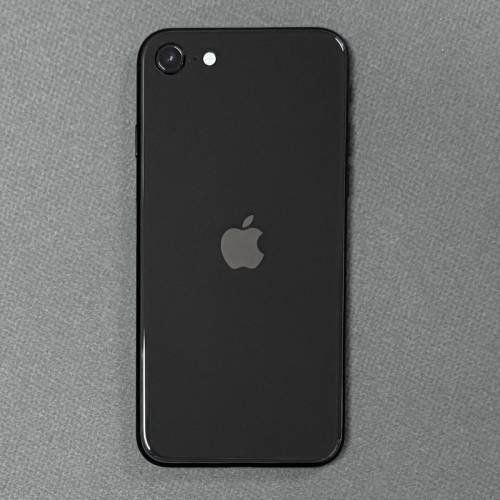 90% New Apple iPhone SE2 (Gen 2) 64GB Black Color 90% Battery Health iOS26