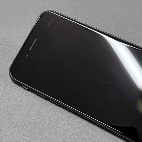 90% New Apple iPhone SE2 (Gen 2) 64GB Black Color 90% Battery Health iOS26