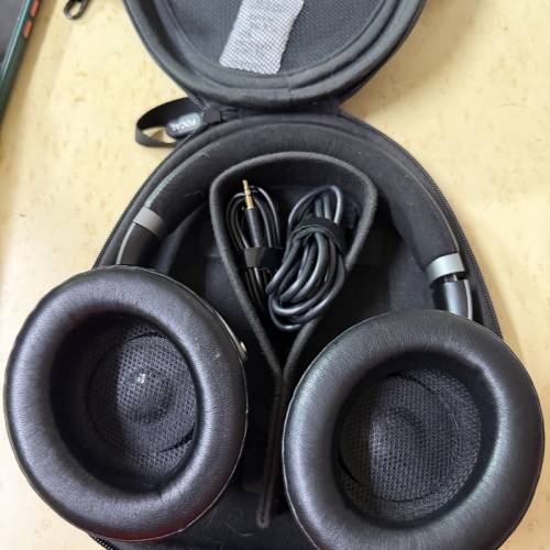 focal bathys headphone