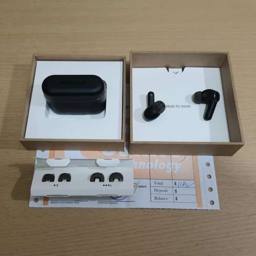 Cambridge Melomania A100 耳機（黑色）