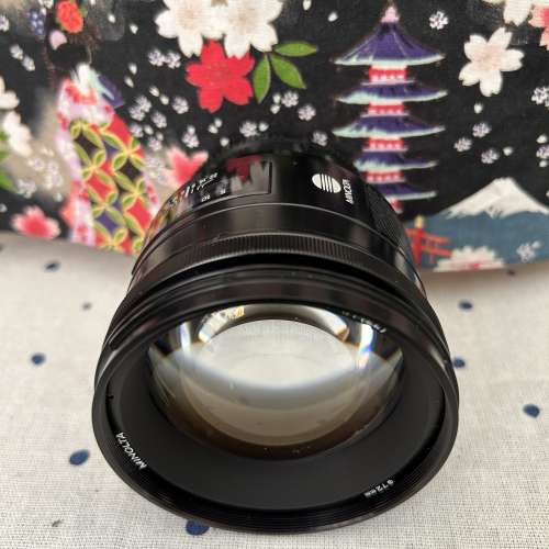 Minolta 85/1.4G