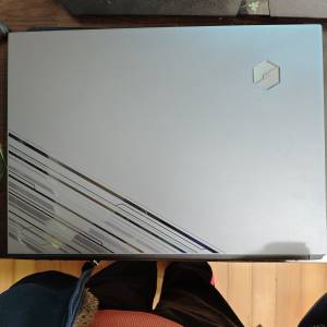 機械革命 16" i9 RTX4070 16GB 1TB