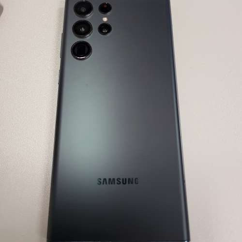 港行 Samsung S22 Ultra (12+512GB) ** 屏有綠線** 綠色