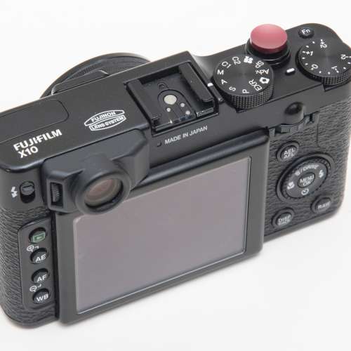 Fujifilm X10