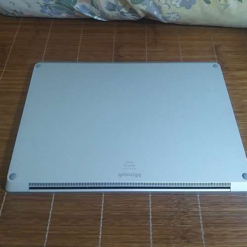 Microsoft Surface Laptop 1