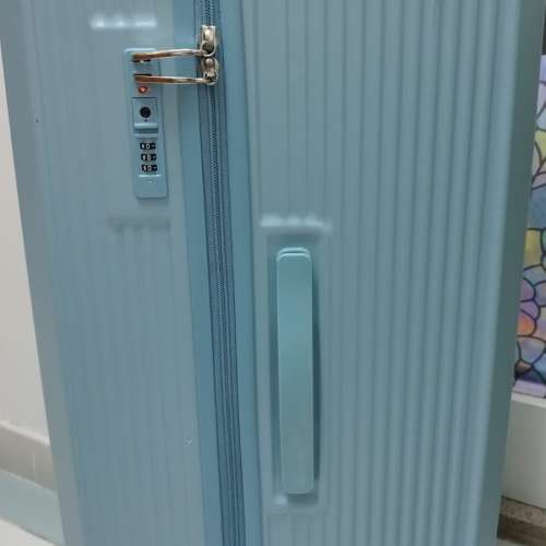 Frontwalker冰川藍5 輪萬向輪旅行行李箱篋Tiffany blue all direction tsa safe tr...