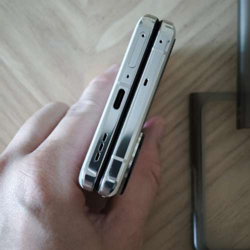 90%新 Oppo Find N3 Flip 12+256GB 白色 摺機 Hasselblad鏡頭 屏幕有線 N3Flip