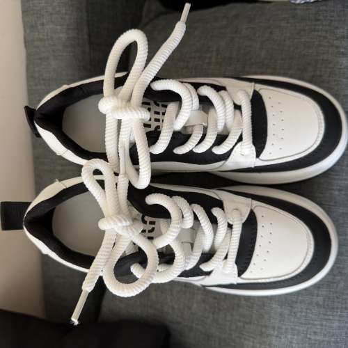 增高10 cm真皮牛皮鞋