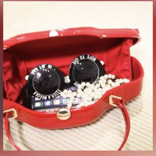 紅色車型手袋連長背鏈