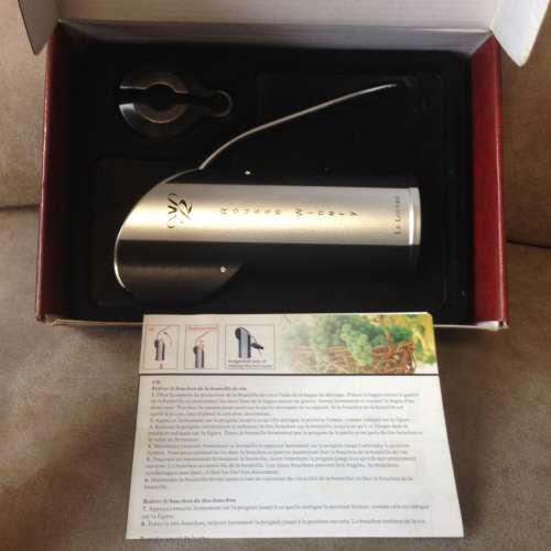 🍷LE LOUVRE Wine Bottle Opener *Scratched* USED 開瓶器 手柄有花 🍷