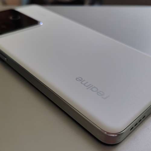 Realme GT7 12+256g 9400+CPU 大電OPPO not小米.vivo.samsung