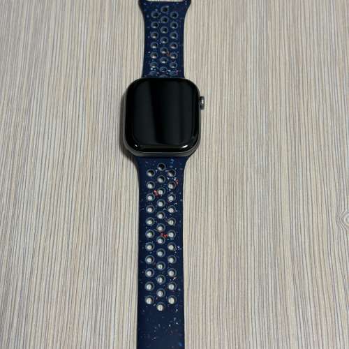 Apple Watch Series 11 (GAS + 流動網絡)、46 mm太空灰