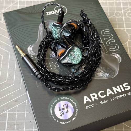 ZiiGaat Arcanis 兩圈五鐵入耳式耳機 2DD + 5BA Hybrid IEMs