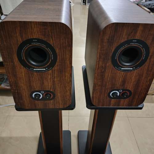 Q Acoustics 3030i 書架喇叭１對(95%新淨)