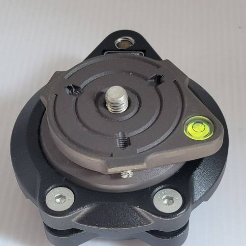 Manfrotto 438 Ball Camera Leveler